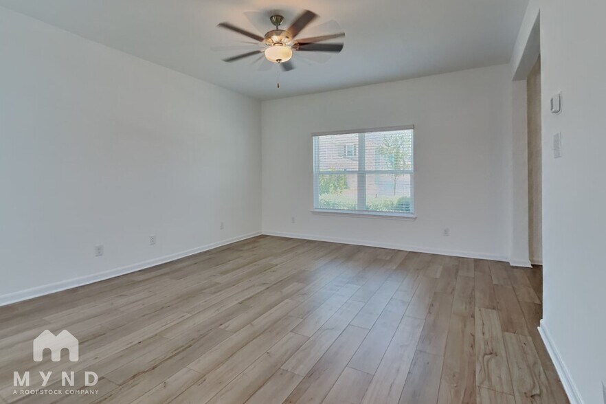 Building Photo - 10845 Quinn Ct