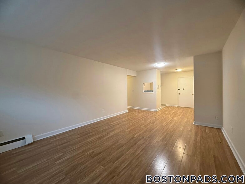 Building Photo - 66 Homer Ave