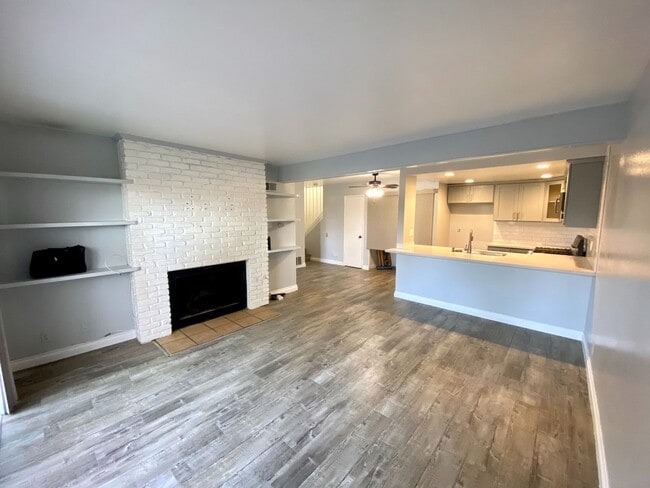 Building Photo - Welcome Home! Upgraded 2 Bedroom, 2.5 Bath...