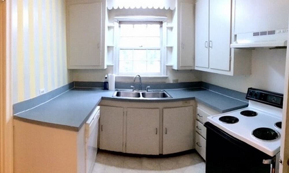 Building Photo - 114 Howard Dr