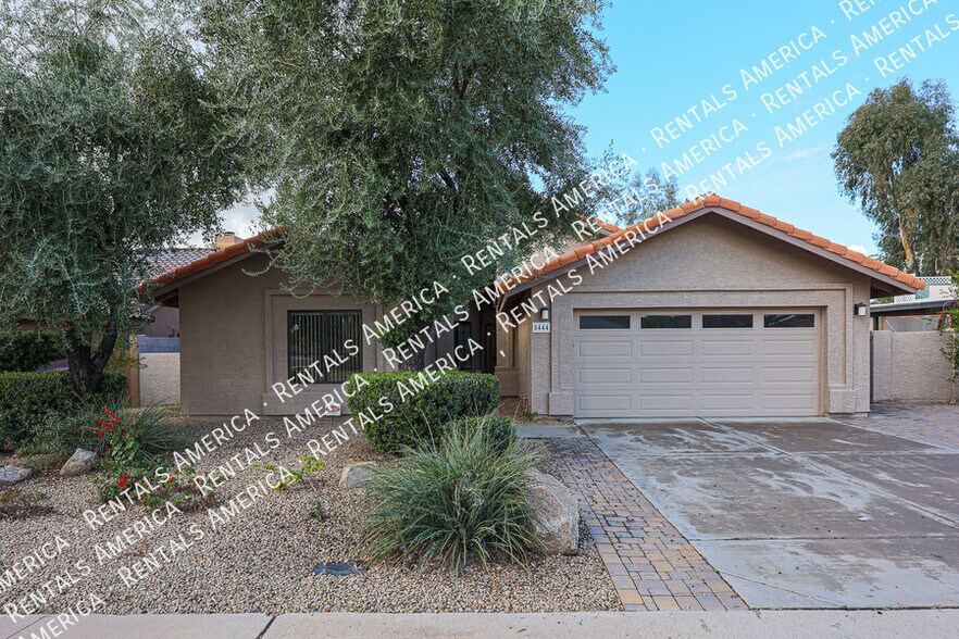 Building Photo - 8444 N 85th St