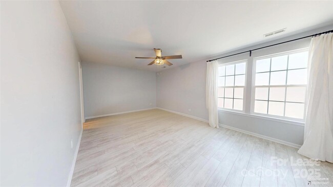 Building Photo - 10848 Tailwater St