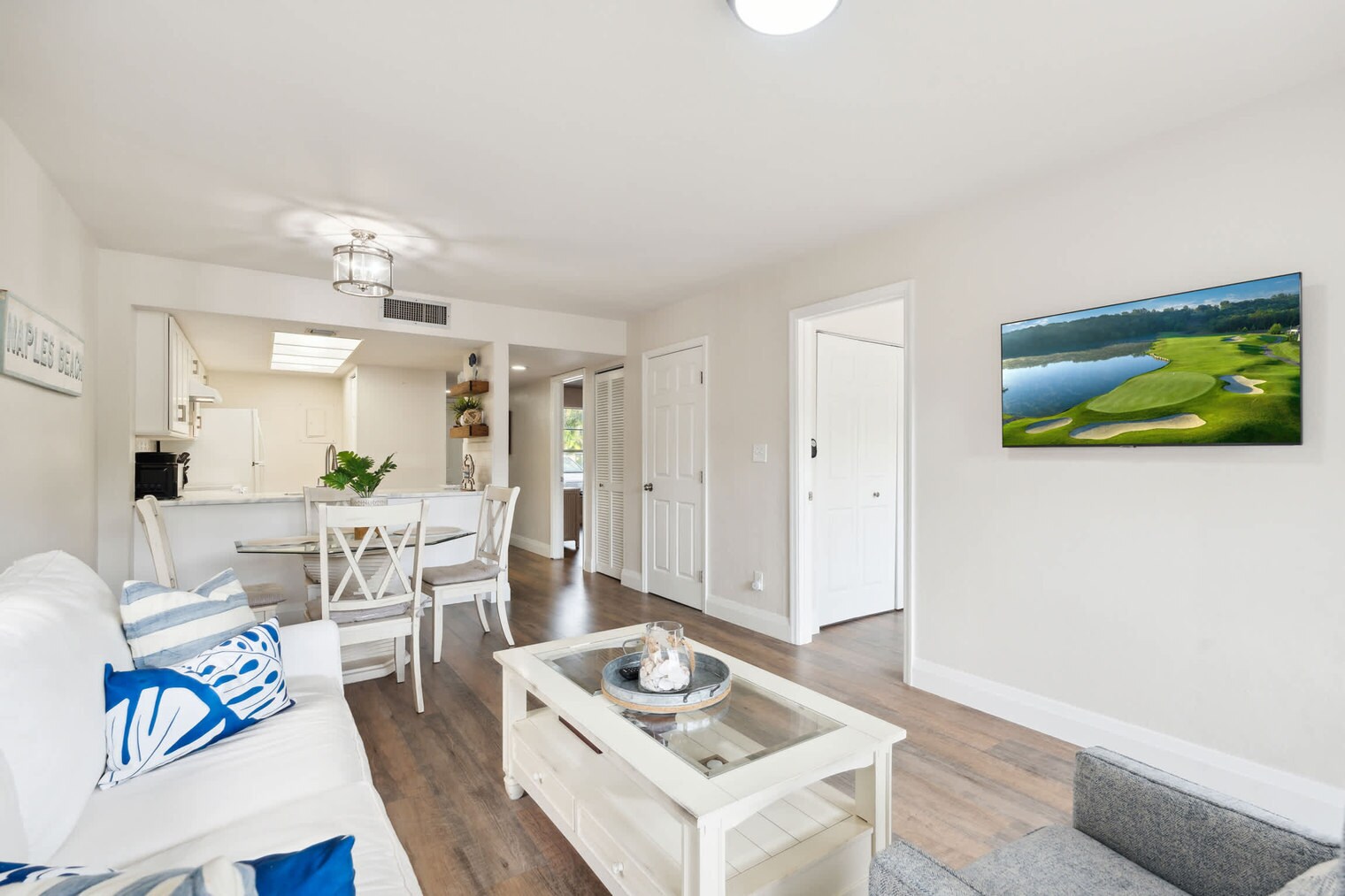 Building Photo - 600 Neapolitan Way