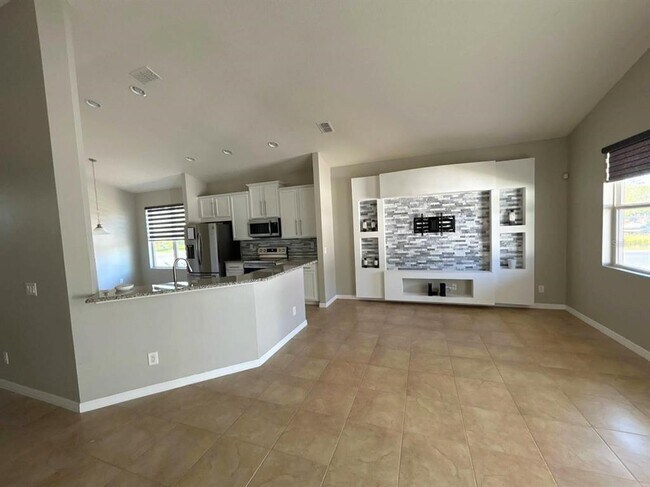 Building Photo - 2882 Running Brook Cir