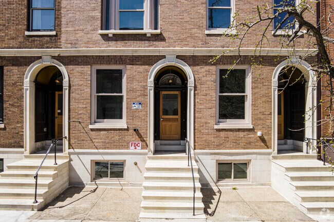 Building Photo - The Calvert