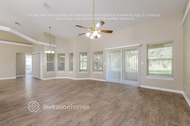 Building Photo - 3242 Countryside View Dr