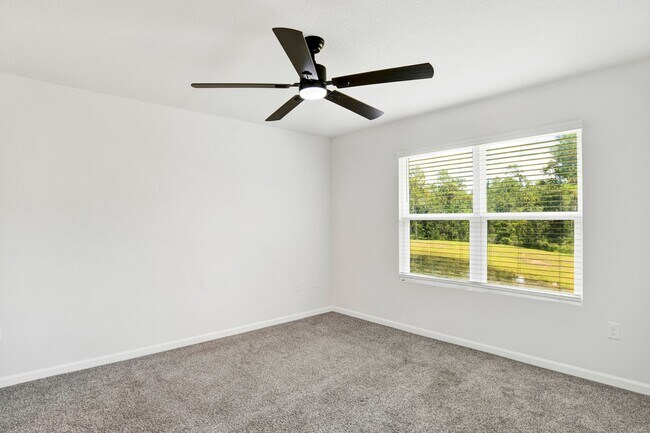 Building Photo - Beautiful 2023 Build Home, available now f...