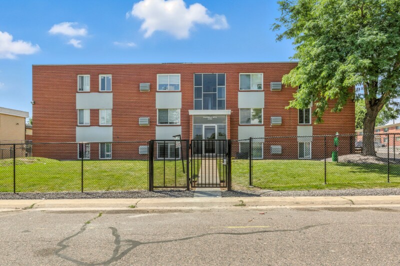 Building Photo - 10760 W 8th Ave