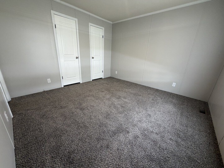 Building Photo - 38056 Johannes Dr