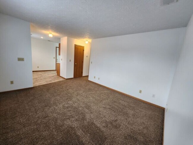 Building Photo - Duplex Located On Terre Hautes The North Side