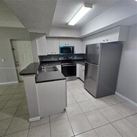 Building Photo - 5610 NW 61st St