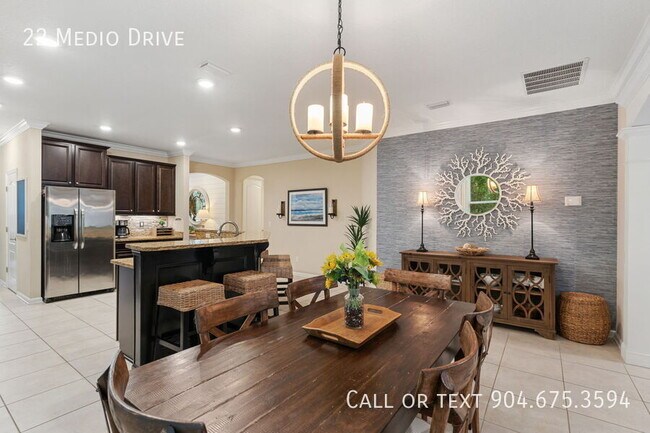 Building Photo - 22 Medio Dr