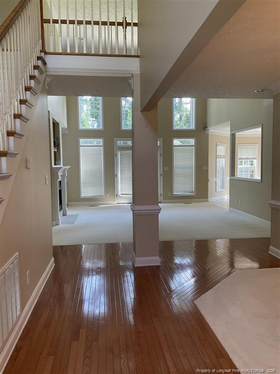 Building Photo - 4200 Ferncreek Dr