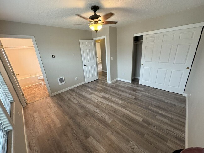 Building Photo - STATUS: AVAILABLE | R310 | $2395.00