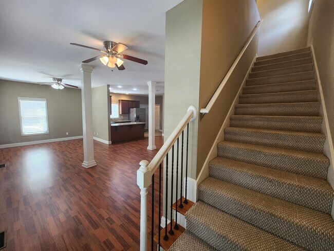 Building Photo - 137 Strickland Ave