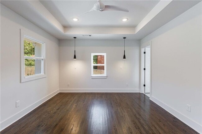 Building Photo - 1272 Hardee St NE