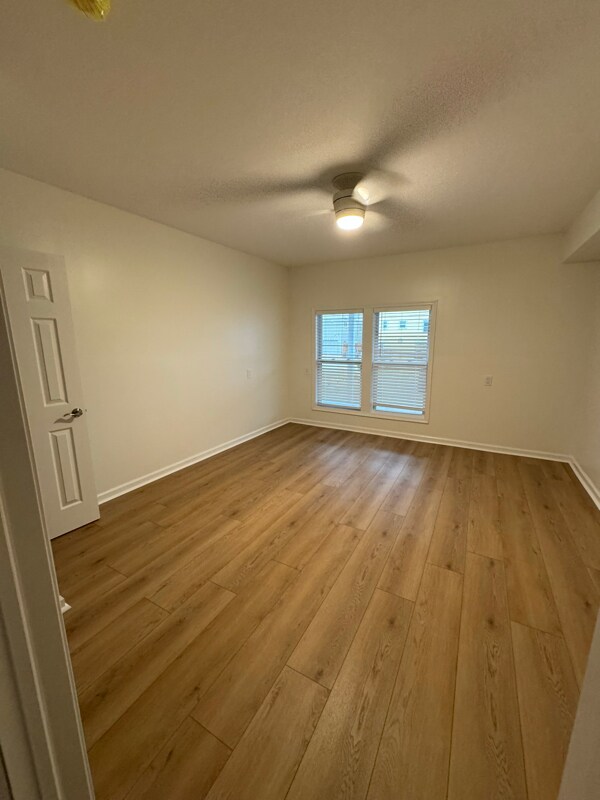 Building Photo - 4485 Ocean View Ave