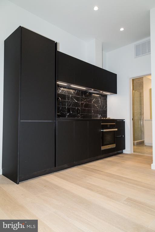 Building Photo - 1443 Euclid St NW