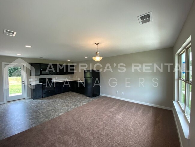 Building Photo - Home for Rent in Talladega, AL!!! Coming Soon!