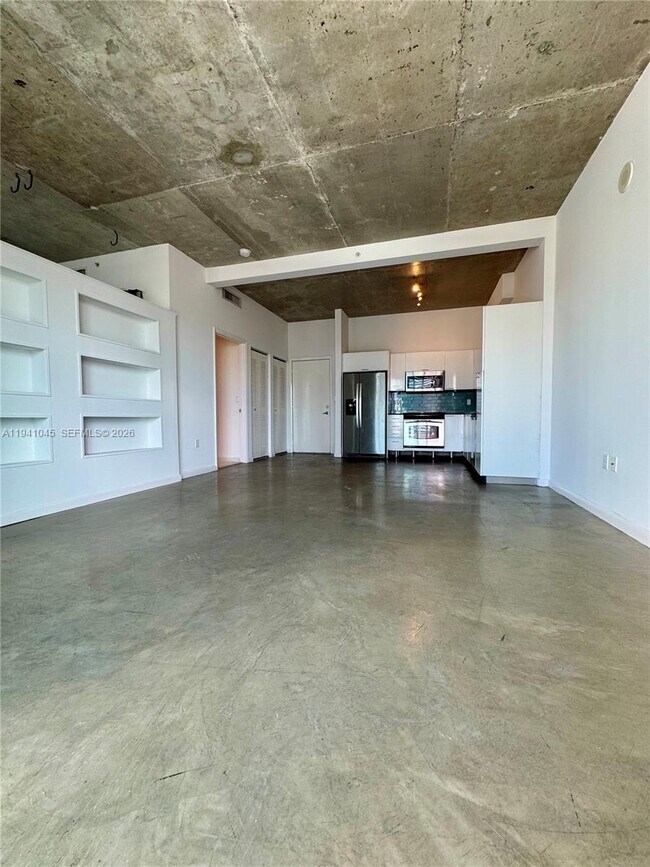 Building Photo - 234 NE 3rd St