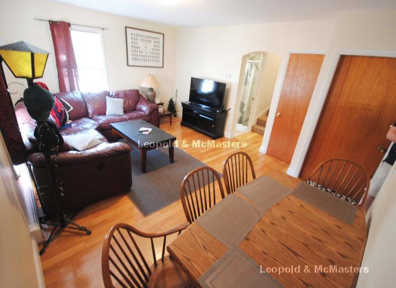 Building Photo - 59 Waverly St