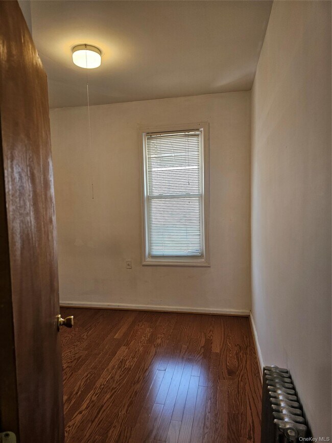 Building Photo - 59-39 57th Rd
