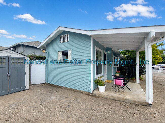 Building Photo - 607CAPITOLA - A and B