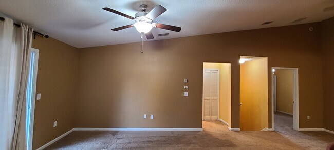 Building Photo - 9420 Osprey Branch Trail