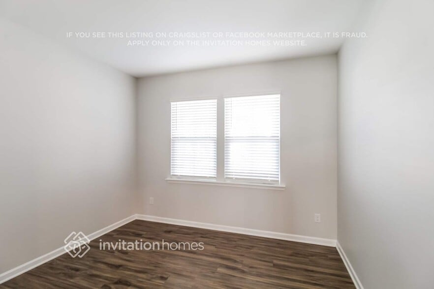 Building Photo - 4099 Ferris Ln