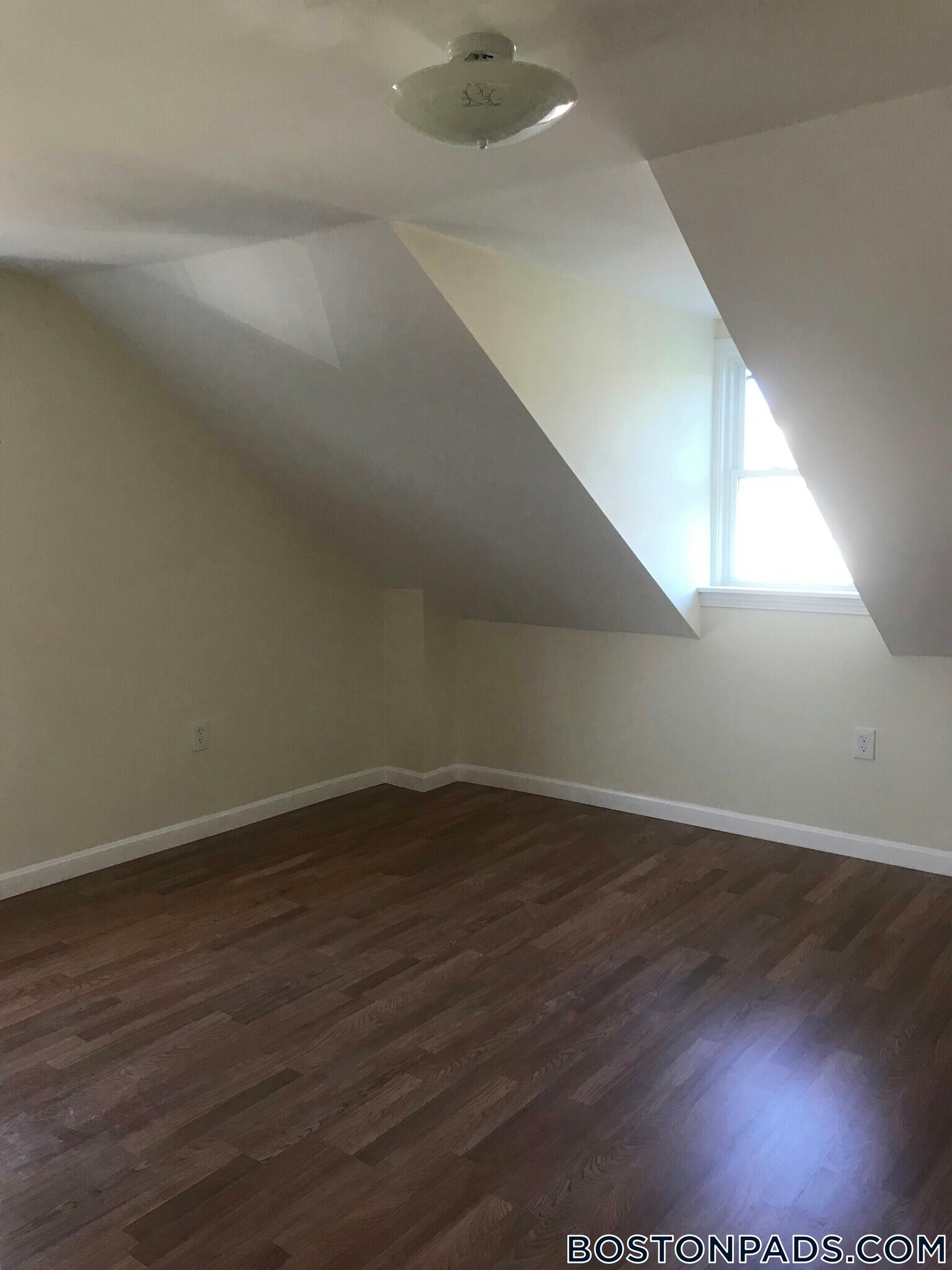 Building Photo - 20R Winship St