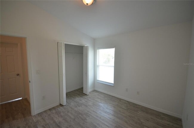 Building Photo - 2225 Carver Ave