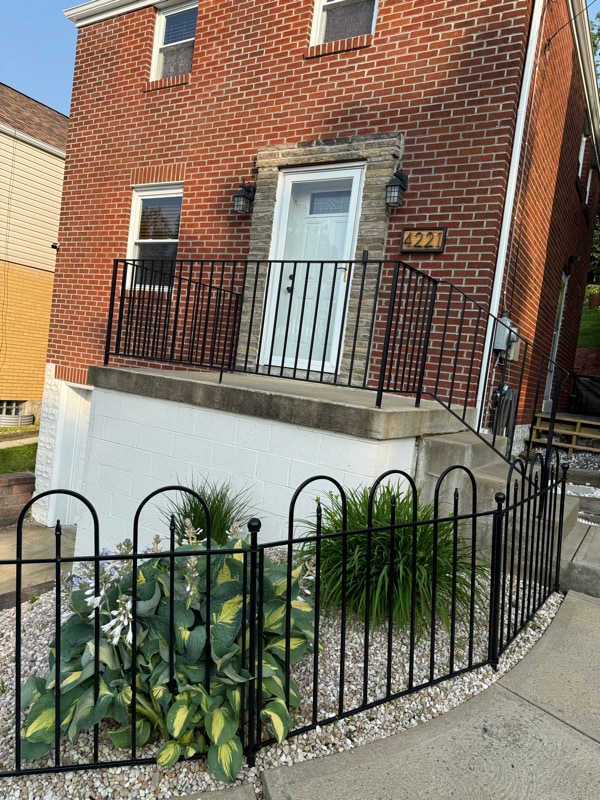 Building Photo - 4221 Tuxey Ave