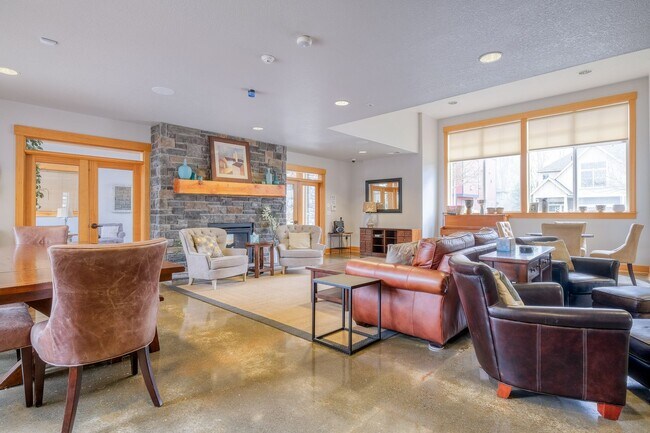 Building Photo - Spectacular 3 Bedroom, 3.5 Bathroom Townhome in Scenic Arbor Station.