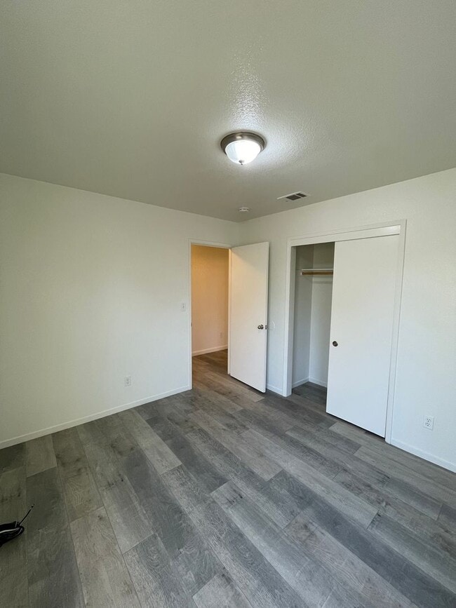 Building Photo - Available Now! – Beautiful Corner Lot Home
