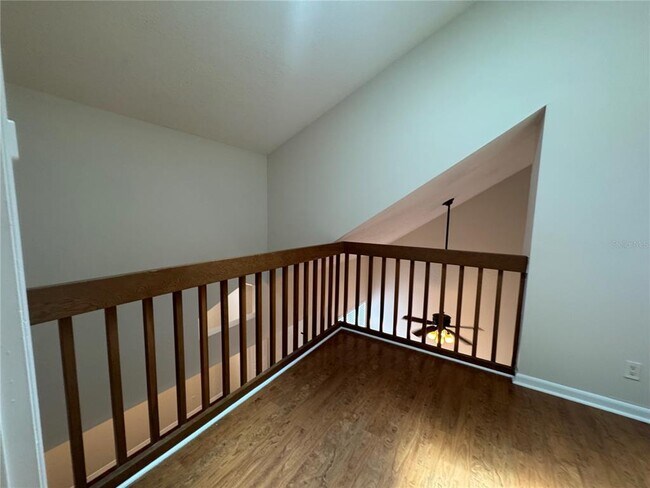 Building Photo - 964 Helmsley Ct