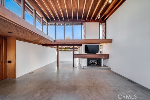 Building Photo - 1625 Catalina St