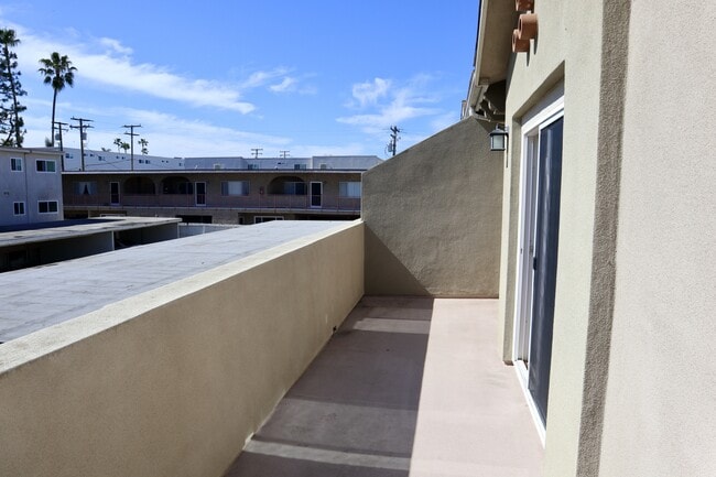 Building Photo - 20615 Amie Ave