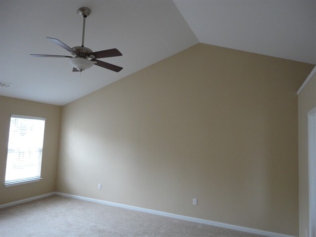 Building Photo - 105 Circle Grove Ct