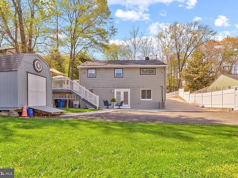Building Photo - 6409 The Parkway