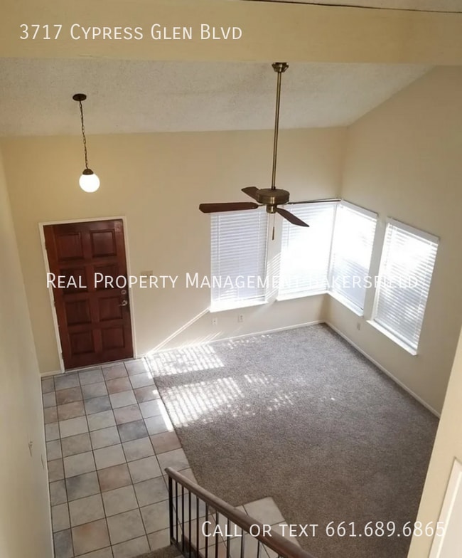 Building Photo - 3717 Cypress Glen Blvd