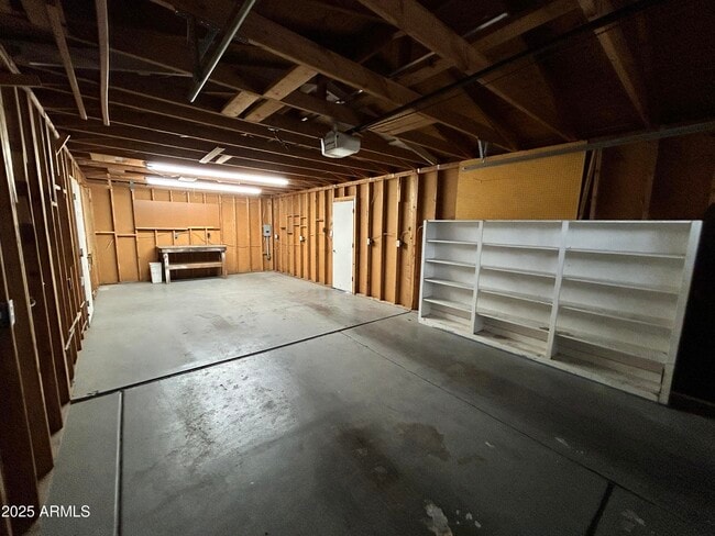 Building Photo - 7031 N 14th Dr