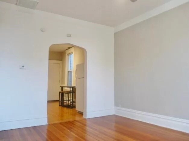 Building Photo - 1535 N Bosworth Ave