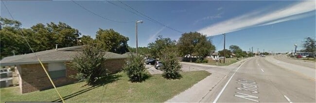 Building Photo - 401 N Third St