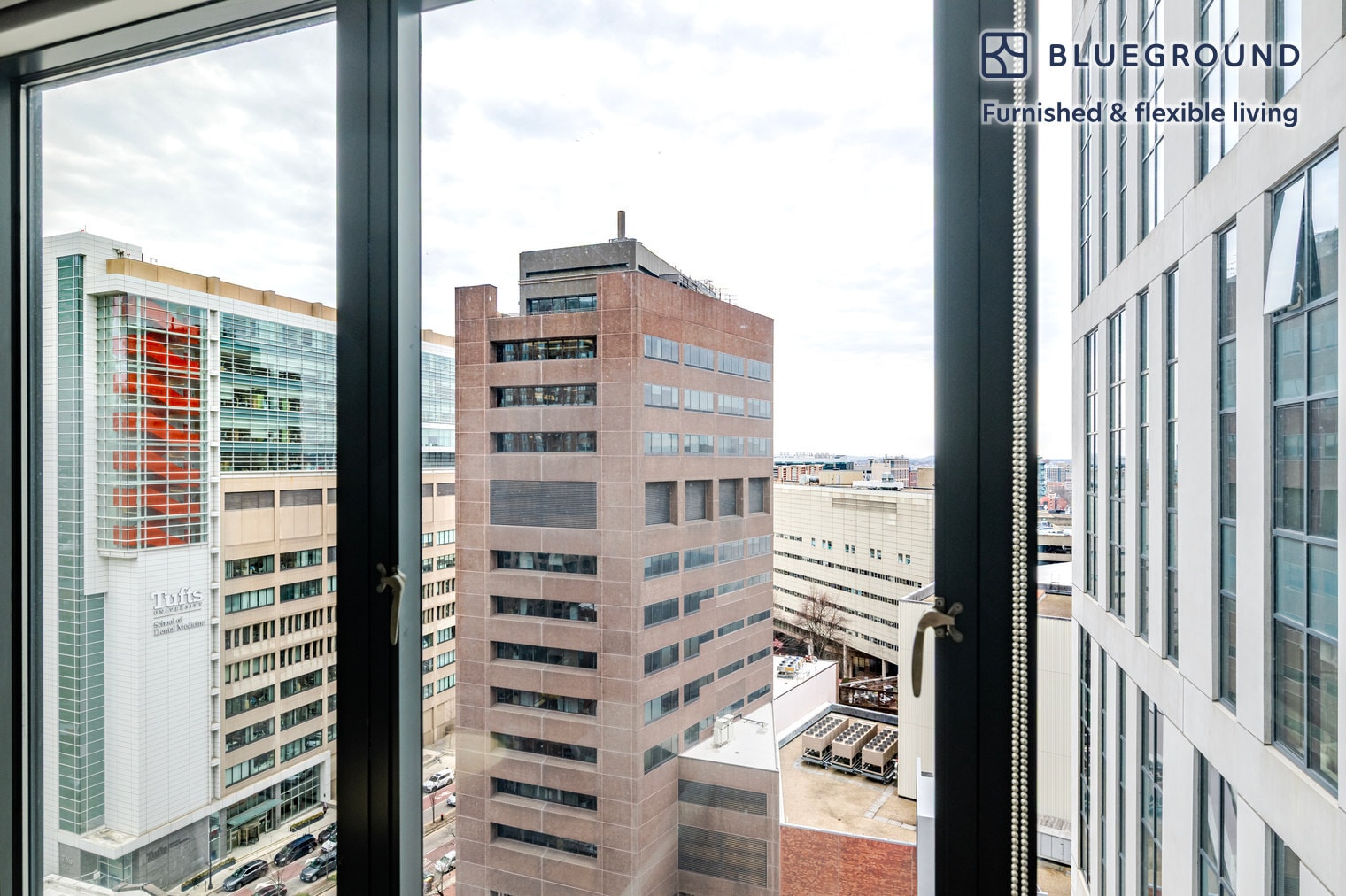 Building Photo - 45 Stuart St