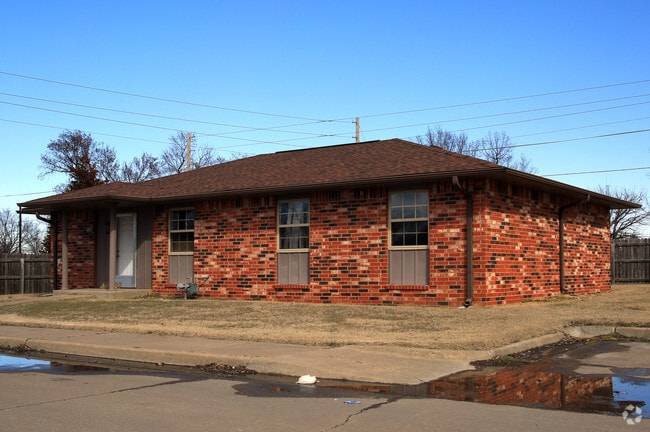 Primary Photo - Keeler Heights