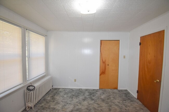 Building Photo - Large Home in Loganton with 1 Car Garage!