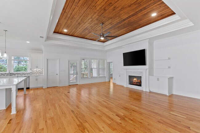 Building Photo - 2505 Mount Vernon Ln
