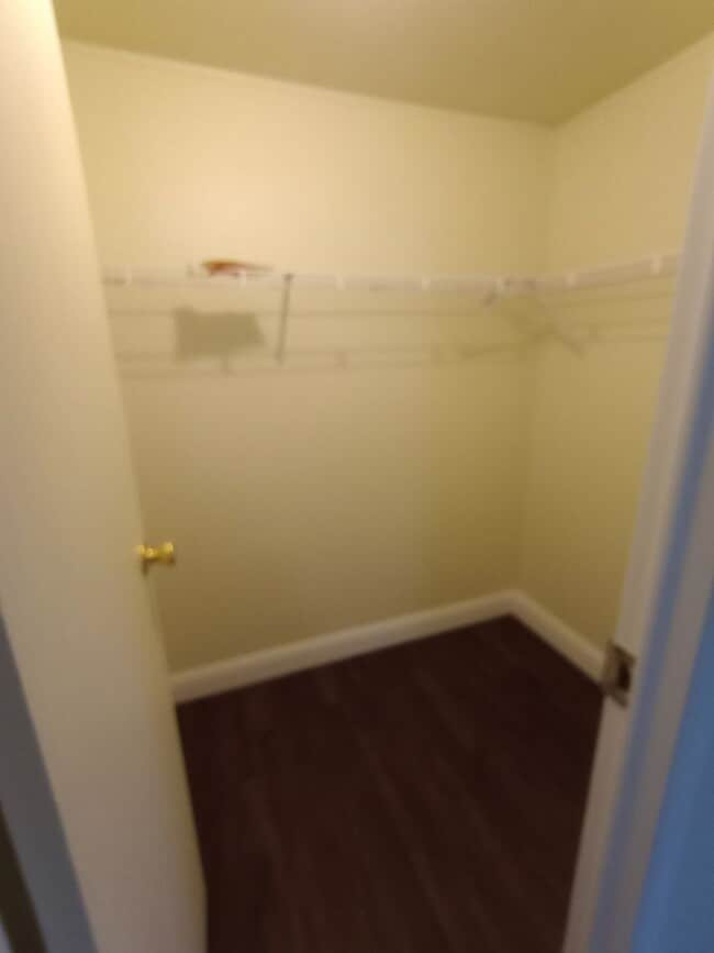 Building Photo - 3 Bed Charming Updated Home Silver Springs