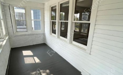 Building Photo - 4011 Fairview Dr