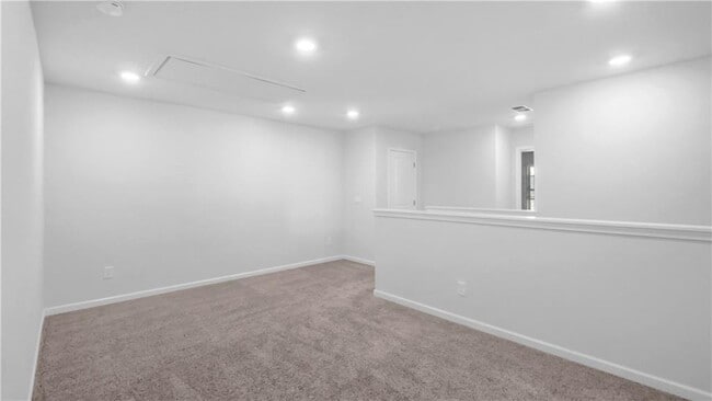 Building Photo - 1186 Arrowlake Rd